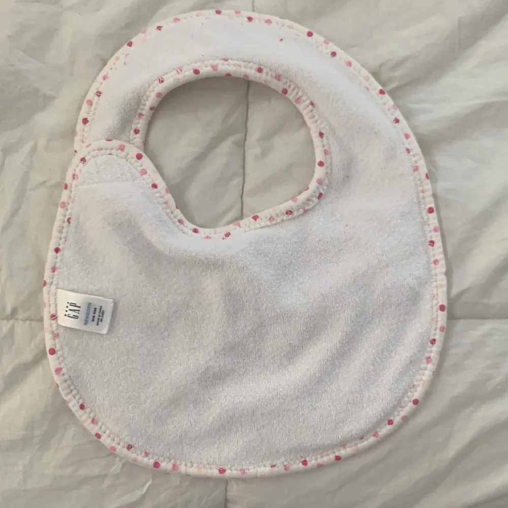 Gap set of 3 bibs